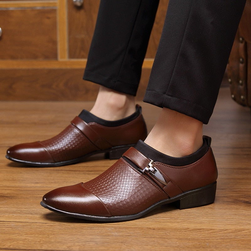 Formal Shoes Man Leather Shoes Slip On Oxford Business Office Wedding Shoe Pointed Toe Men Dress Leather Shoes Sapato Social