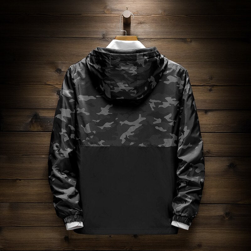 Windbreaker jacket men's fashion hooded sporting  jacket spring and autumn waterproof camouflage military casual jacket man